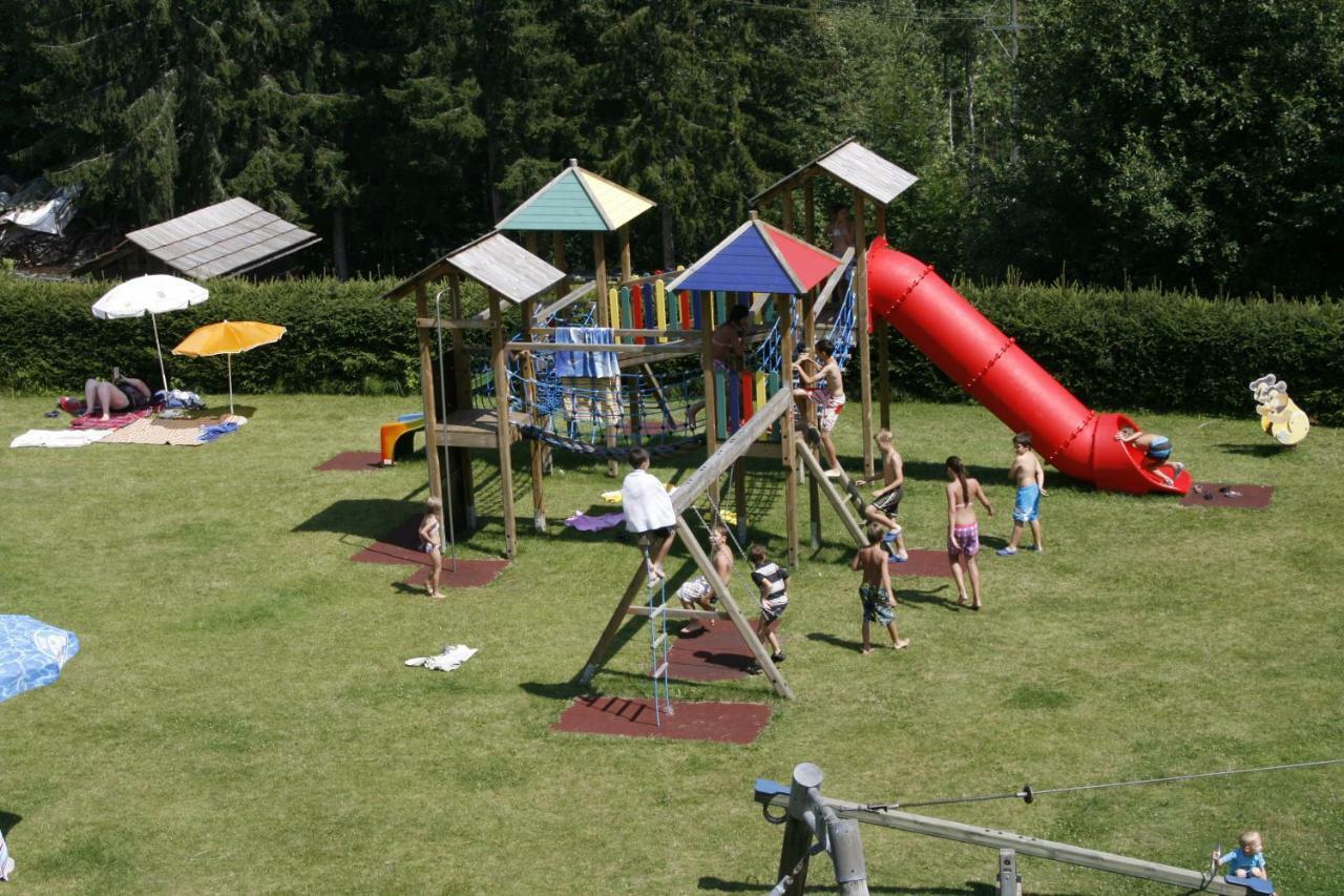 Das Kleine Berghotel Liesing エクステリア 写真